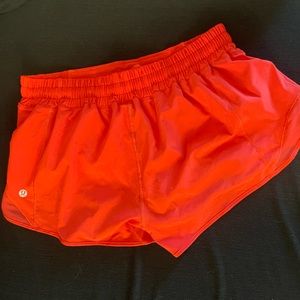 Lululemon Hotty Hot Low Rise Short Carnation Red Size 10